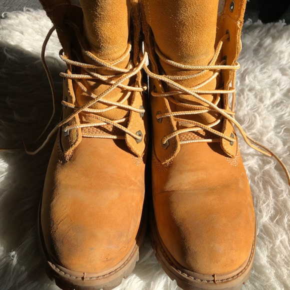 Timberland Boots - Picture 2 of 7